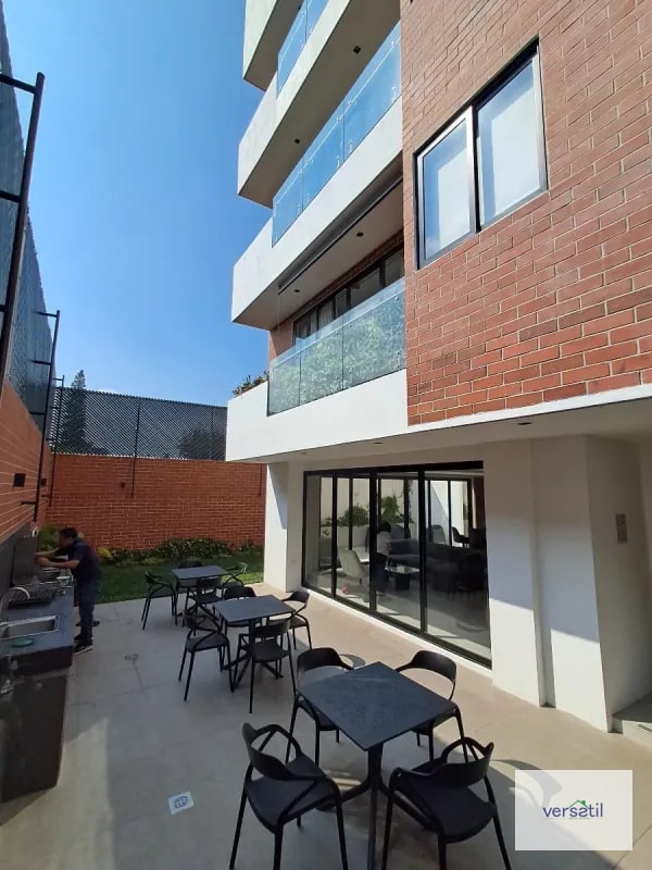 Bello apartamento NUEVO en Venta zona 15 - 1