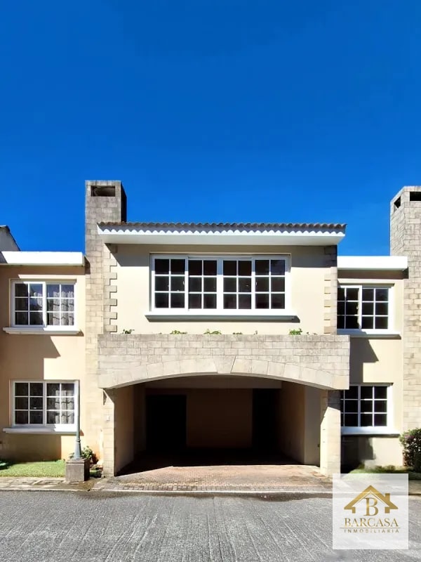 Se vende Casa en Santa Monica km 16.5 entrada por Olmeca CAES - 17