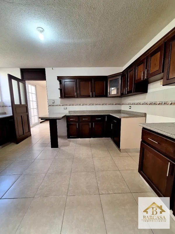 Se vende Casa en Santa Monica km 16.5 entrada por Olmeca CAES - 14