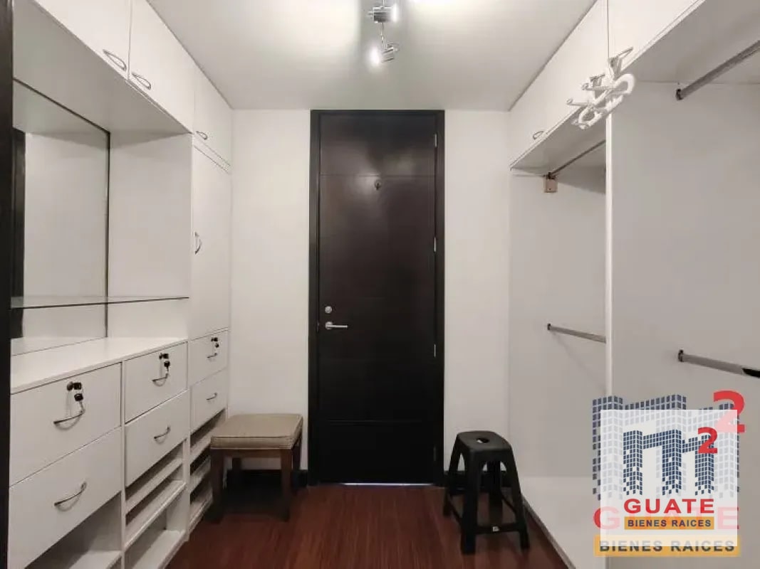 Apartamento en Renta, Zona 10 - 2