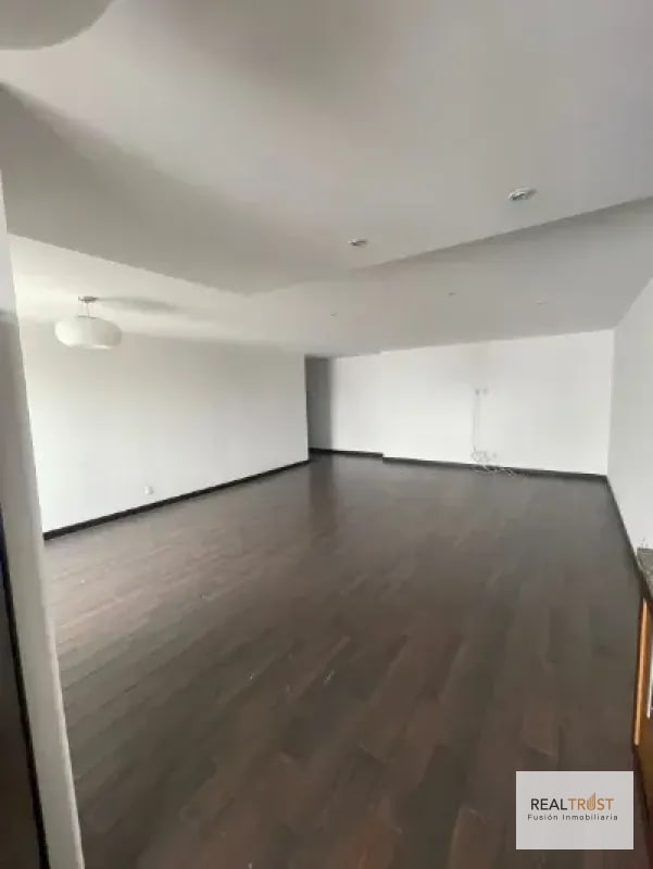 Apartamento en renta - Edificio Attica II, Zona 14 - 11