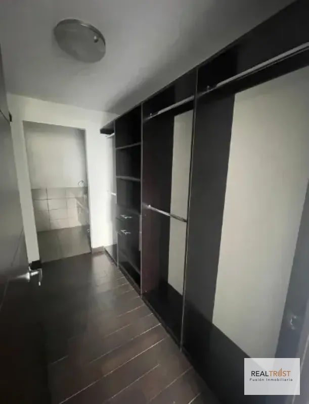 Apartamento en renta - Edificio Attica II, Zona 14 - 4