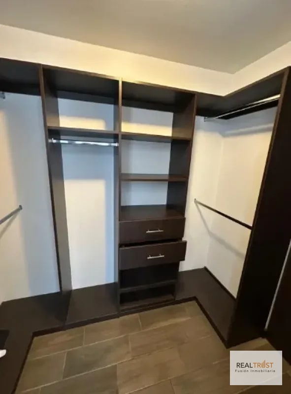 Apartamento en Renta en Zona 10 – Edificio Verona! - 5