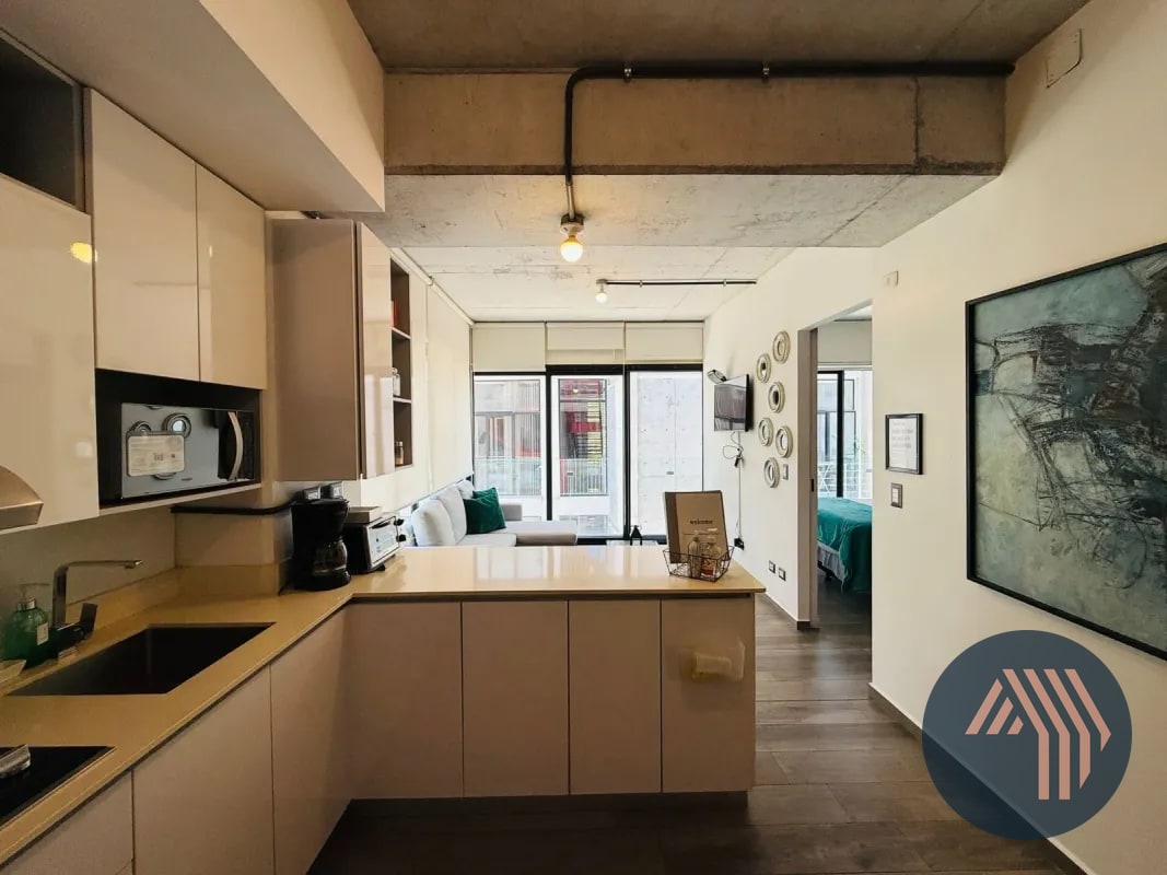 VENTA DE MODERNO APARTAMENTO AMUEBLADO - SHIFT CAYALÁ, ZONA 16 - 16