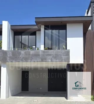 Molie, Casa en Renta Zona 10 — Casa en Alquiler en Zona 10, Guatemala, Ciudad — miniatura 11 de 11
