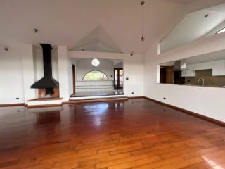 VENDO LINDA CASA EN LA FORESTA KM.20.5 CARR A FRAIJANES (copia) — Casa en Venta en La Foresta, Carretera a El Salvador, Guatemala, Ciudad — miniatura 4 de 11