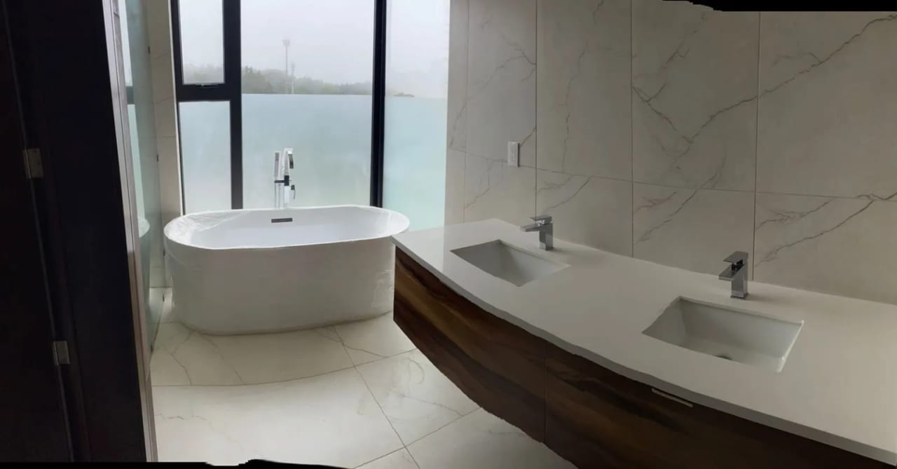 VENDO CASA NUEVA DE LUJO con Piscina y Jacuzzi en Sausalito, – 5 Habitaciones (copia) — Casa en Venta en Sausalito, Carretera a El Salvador, Guatemala, Ciudad — foto 5 de 9