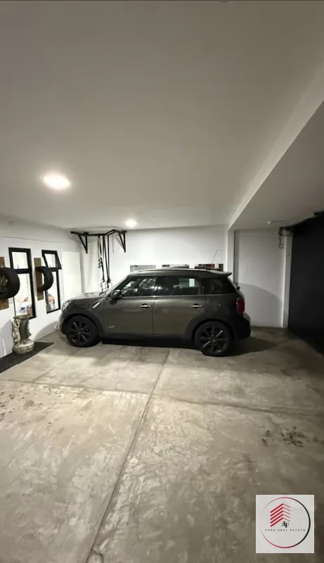 ALQUILER DE CASA EN ZONA 15 REMODELADA DE 268 M² - 12
