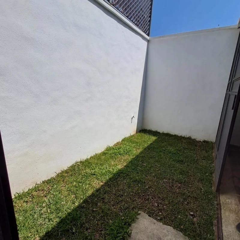 VENDO AMPLIA CASA CON APARTAMENTO, LOS MANANTIALES (copia) — Casa en Venta en Carretera a El Salvador, Guatemala, Ciudad — foto 10 de 17