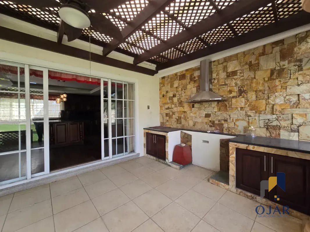 CASA DE UN NIVEL EN VENTA EN COND. CASA Y CAMPO, KM 23.5 CES — Casa en Venta en km 21-25, Carretera a El Salvador, Guatemala, Ciudad — foto 9 de 17