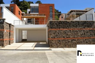 CASA EN ALQUILER CONDOMINIO ALTO VALLE CAES KM 12.5 (copia) — Casa en Alquiler en Carretera a El Salvador, Guatemala, Ciudad — miniatura 1 de 15