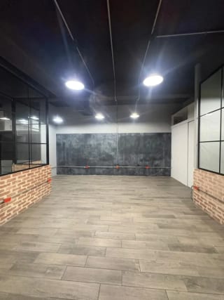 ALQUILO / VENDO OFICINAS EN EDIFICIO PIALE ZONA 10 (copia) — Oficina en Alquiler en Pialé, Zona 10, Guatemala, Ciudad — miniatura 12 de 15