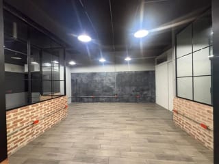 ALQUILO / VENDO OFICINAS EN EDIFICIO PIALE ZONA 10 (copia) — Oficina en Alquiler en Pialé, Zona 10, Guatemala, Ciudad — miniatura 10 de 15