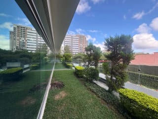 ALQUILO / VENDO OFICINAS EN EDIFICIO PIALE ZONA 10 (copia) — Oficina en Alquiler en Pialé, Zona 10, Guatemala, Ciudad — miniatura 1 de 15