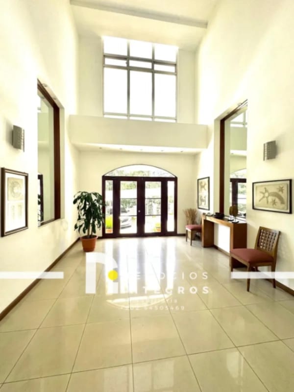 VENDO / ALQUILO APARTAMENTO AMUEBLADO KM 9.5 CAES EDIF. VISTA BELLA (copia) — Apartamento en Venta en Montebello I, Carretera a El Salvador, Guatemala, Ciudad — foto 7 de 17