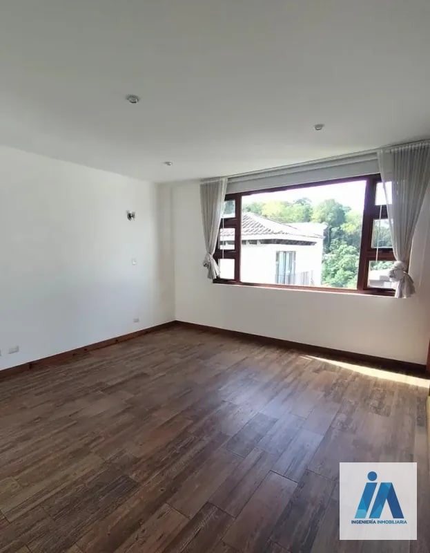 CASA EN ALQUILER📍 RESIDENCIAL ALTO VALLE, Km. 12.5 Carretera a El Salvador - 3