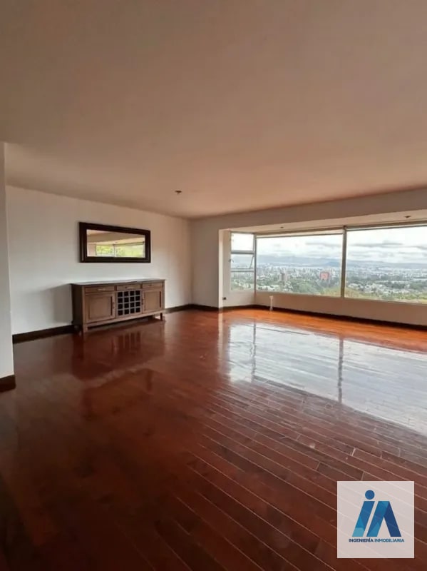 CASA EN ALQUILER📍 Altos de San Lázaro, Zona 15 - 9