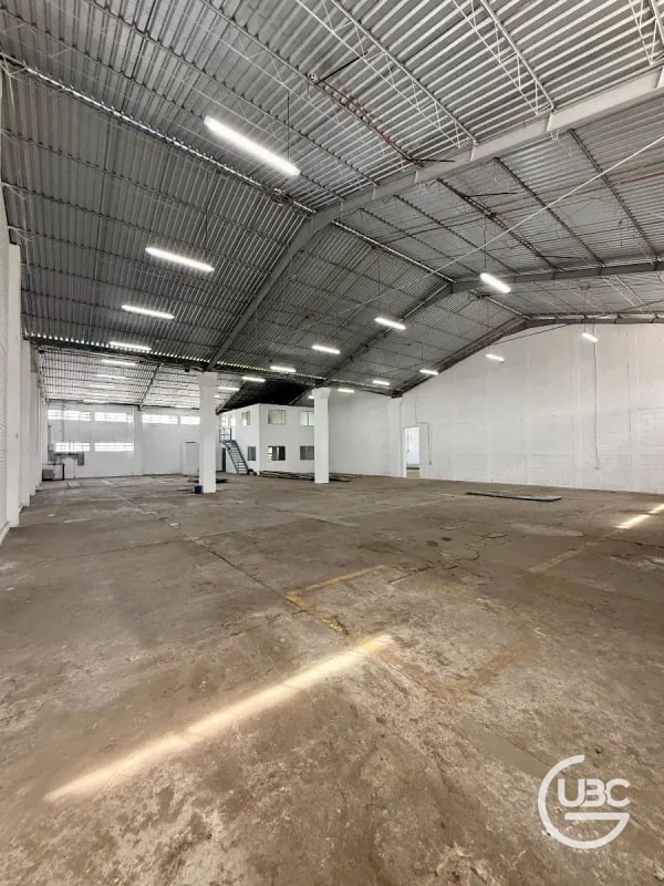 Bodega en renta Zona 8 Calzada Atanasio - 6