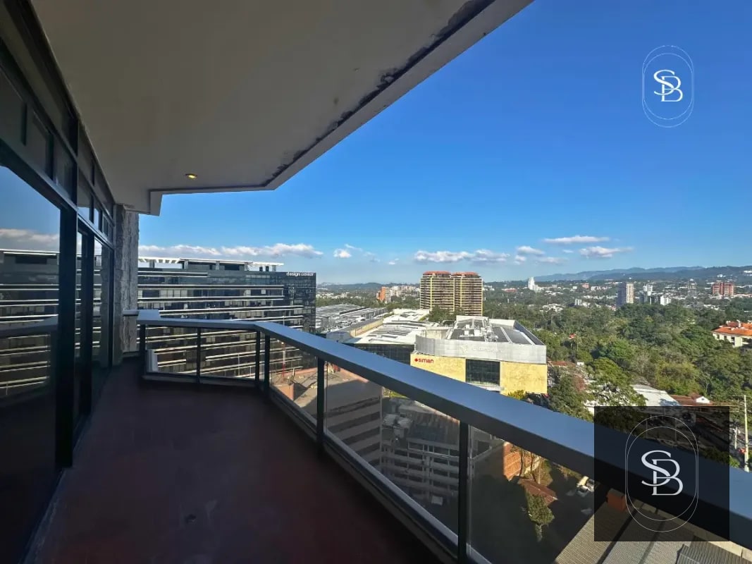 Apartamento en Renta – Edificio Tiffany I, Zona 10 - 1