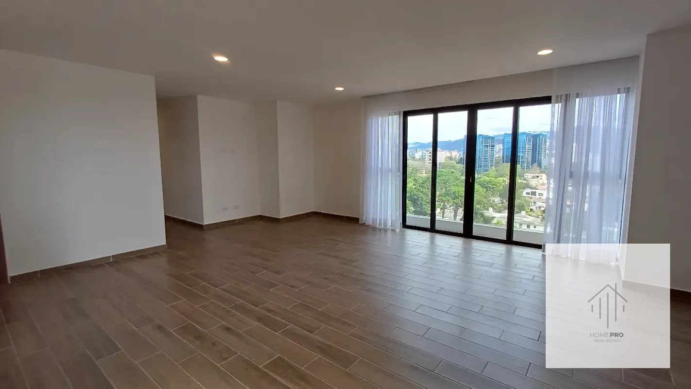 Apartamento en Renta en Zona 14 - 12