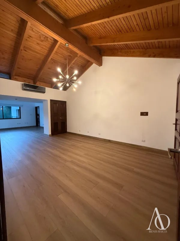 Casa en Alquiler en condominio, zona 14 / EN DIRECTO - 8