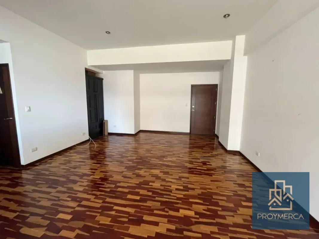 Apartamento en venta, Edificio Torre Quattro, Zona 14 — Apartamento en Venta en Torre Quattro, Zona 14, Guatemala, Ciudad — foto 10 de 13
