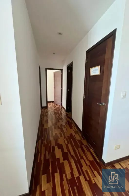 Apartamento en venta, Edificio Torre Quattro, Zona 14 — Apartamento en Venta en Torre Quattro, Zona 14, Guatemala, Ciudad — foto 9 de 13