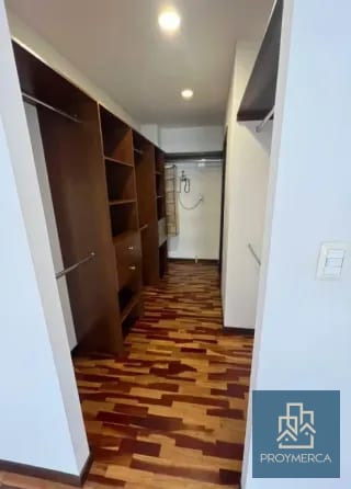 Apartamento en venta, Edificio Torre Quattro, Zona 14 — Apartamento en Venta en Torre Quattro, Zona 14, Guatemala, Ciudad — miniatura 2 de 13
