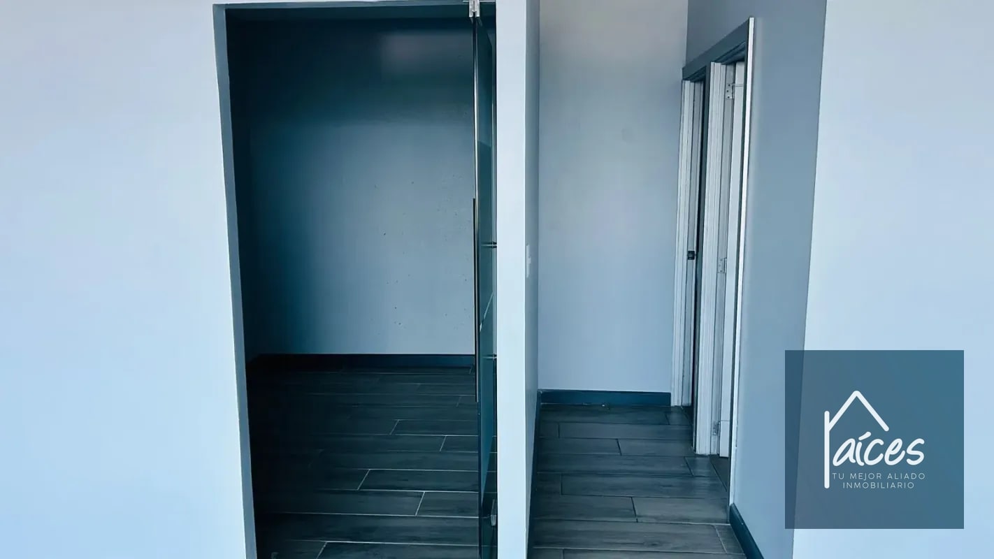 Oficina en alquiler Nivel 7 GRAND REFORMA 10, Zona 9 (D) - 1