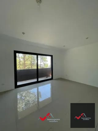 CASA EN VENTA CARRETERA A  CRISTO REY, PIEDRA PARADA  ZONA 6 SANTA CATARINA PINULA  — Casa en Venta en Santa Catarina Pinula, Guatemala, Ciudad — miniatura 2 de 17