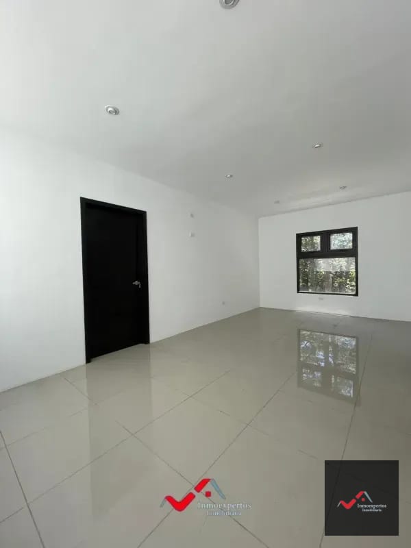 CASA EN VENTA CARRETERA A CRISTO REY, PIEDRA PARADA ZONA 6 SANTA CATARINA PINULA — Casa en Venta en Santa Catarina Pinula, Guatemala, Ciudad — foto 3 de 17
