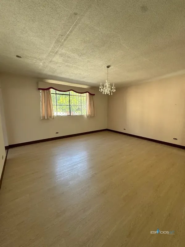 CASA EN VENTA EL SOCORRO CARRETERA A EL SALVADOR, KM. 12.7 - 9