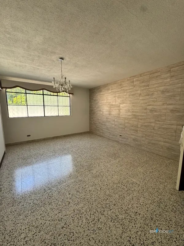 CASA EN VENTA EL SOCORRO CARRETERA A EL SALVADOR, KM. 12.7 - 8