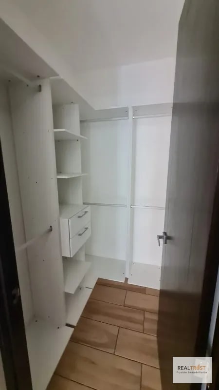 RENTO APARTAMENTO EN ZONA 15 VISTA HERMOSA 1 - 6