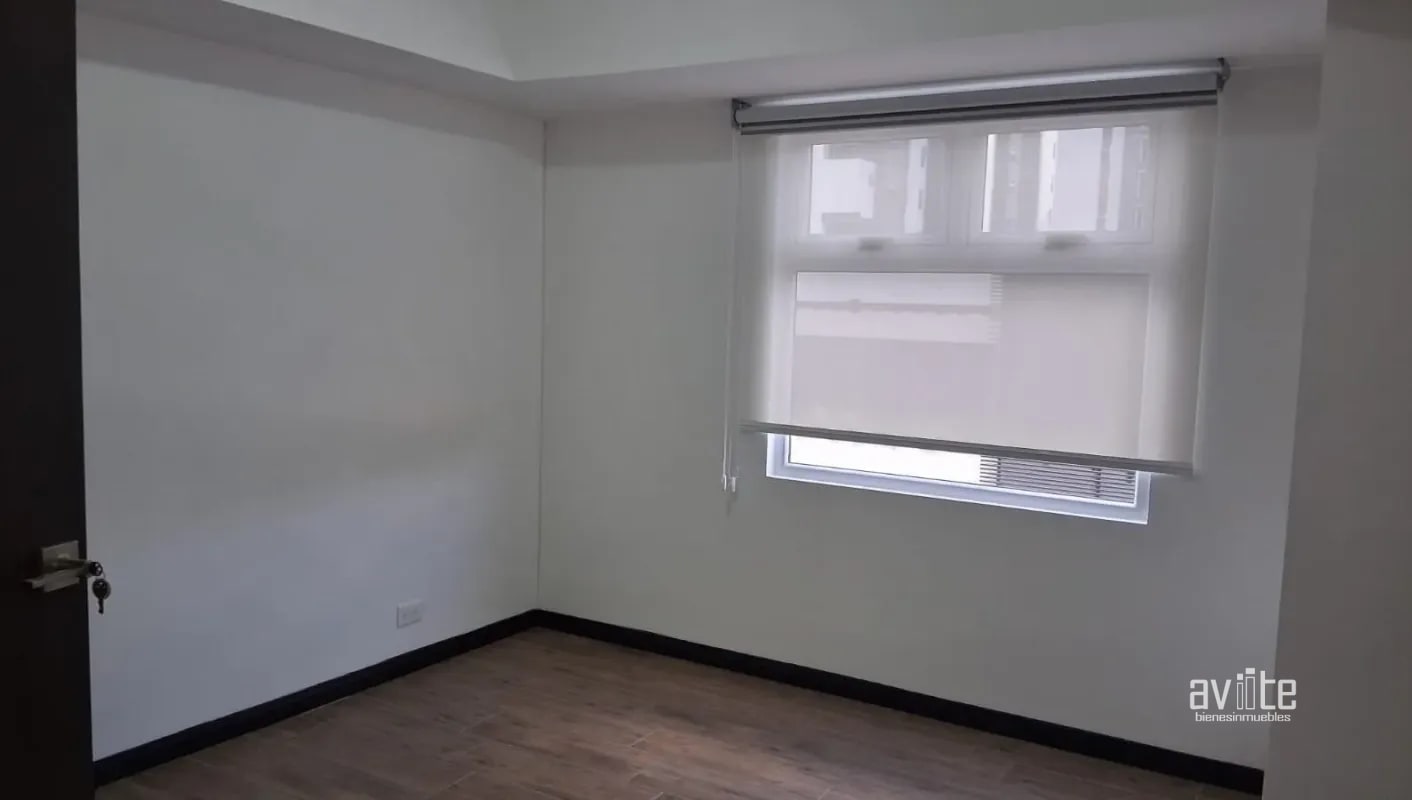 Condado Naranjo, Villa para estrenar Q1,850,000 más impuestos negociable - 5