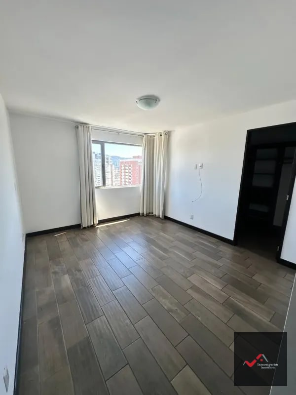 APARTAMENTO EN RENTA EN ZONA 10, EDIFICIO VERONA - 13