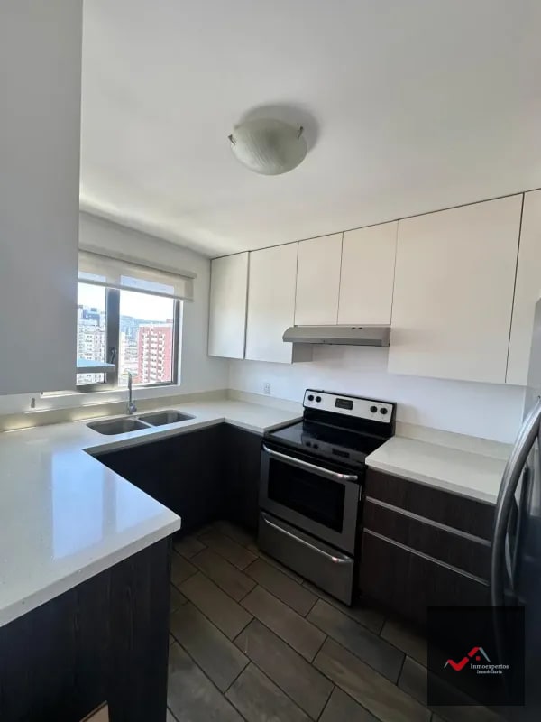 APARTAMENTO EN RENTA EN ZONA 10, EDIFICIO VERONA - 5