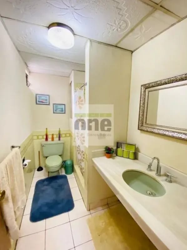 Apartamento amueblado de 2 dormitorios en zona 10 — Apartamento en Alquiler en Zona 10, Guatemala, Ciudad — foto 3 de 8