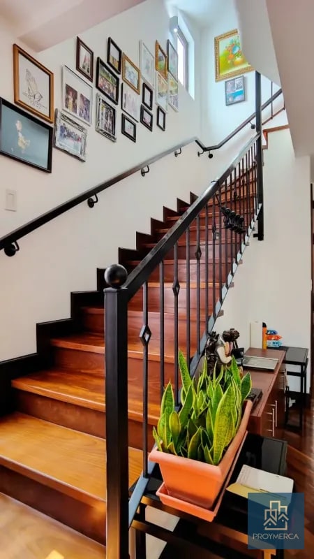 Casa en Venta, Condominio Pasaje Oakland , Zona 10 - 11