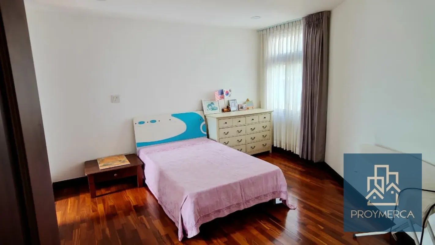 Casa en Venta, Condominio Pasaje Oakland , Zona 10 - 10