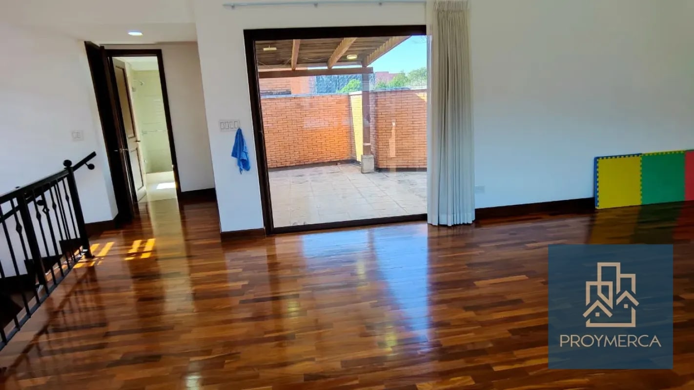 Casa en Venta, Condominio Pasaje Oakland , Zona 10 - 6