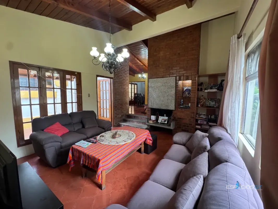 CASA EN VENTA ZONA 12 VILLASOL 1 NIVEL - 7