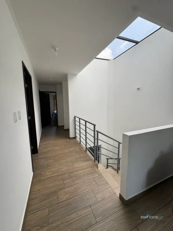 CASA EN VENTA KM. 19 CARRETERA A EL SALVADOR PARAJES VERMONT - 5