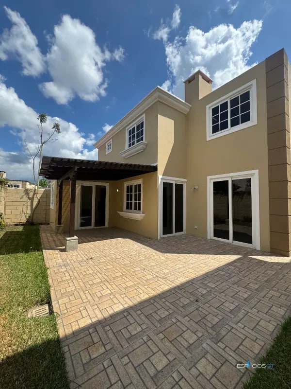 ✨CASA EN VENTA – KM. 21  CARRETERA A FRAIJANES, VILLAS DE ENTREVERDES, CES. - 11