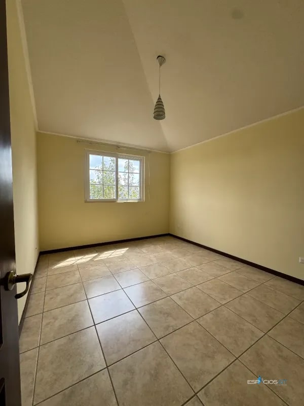✨CASA EN VENTA – KM. 21  CARRETERA A FRAIJANES, VILLAS DE ENTREVERDES, CES. - 8