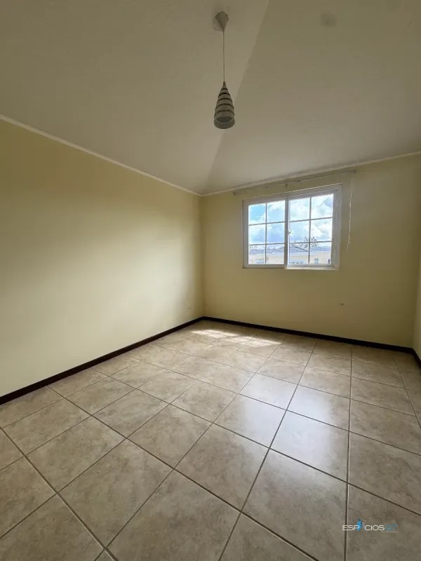 ✨CASA EN VENTA – KM. 21 CARRETERA A FRAIJANES, VILLAS DE ENTREVERDES, CES. - 2
