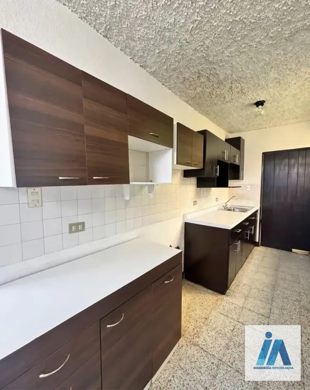 CASA EN ALQUILER📍 Colonia El Carmen, zona 12 - 7