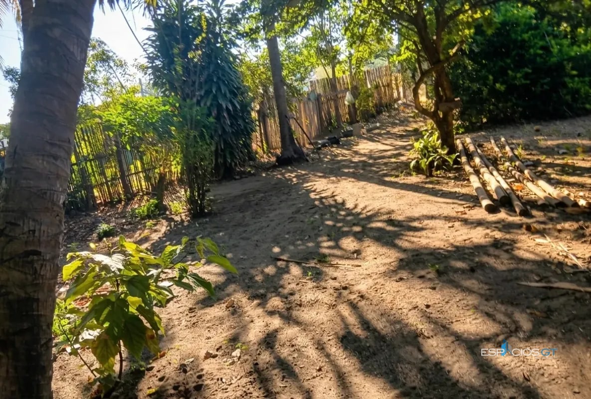 TERRENO EN VENTA EL PAREDÓN, FRENTE AL EMBARCADERO - 2