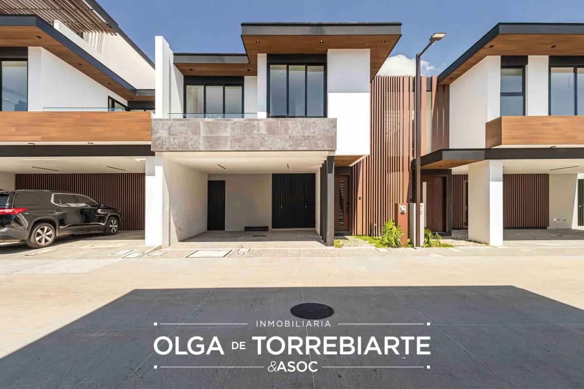 Casa para estrenar Condominio Molié, Zona 10 — Casa en Alquiler en Zona 10, Guatemala, Ciudad — foto 1 de 16
