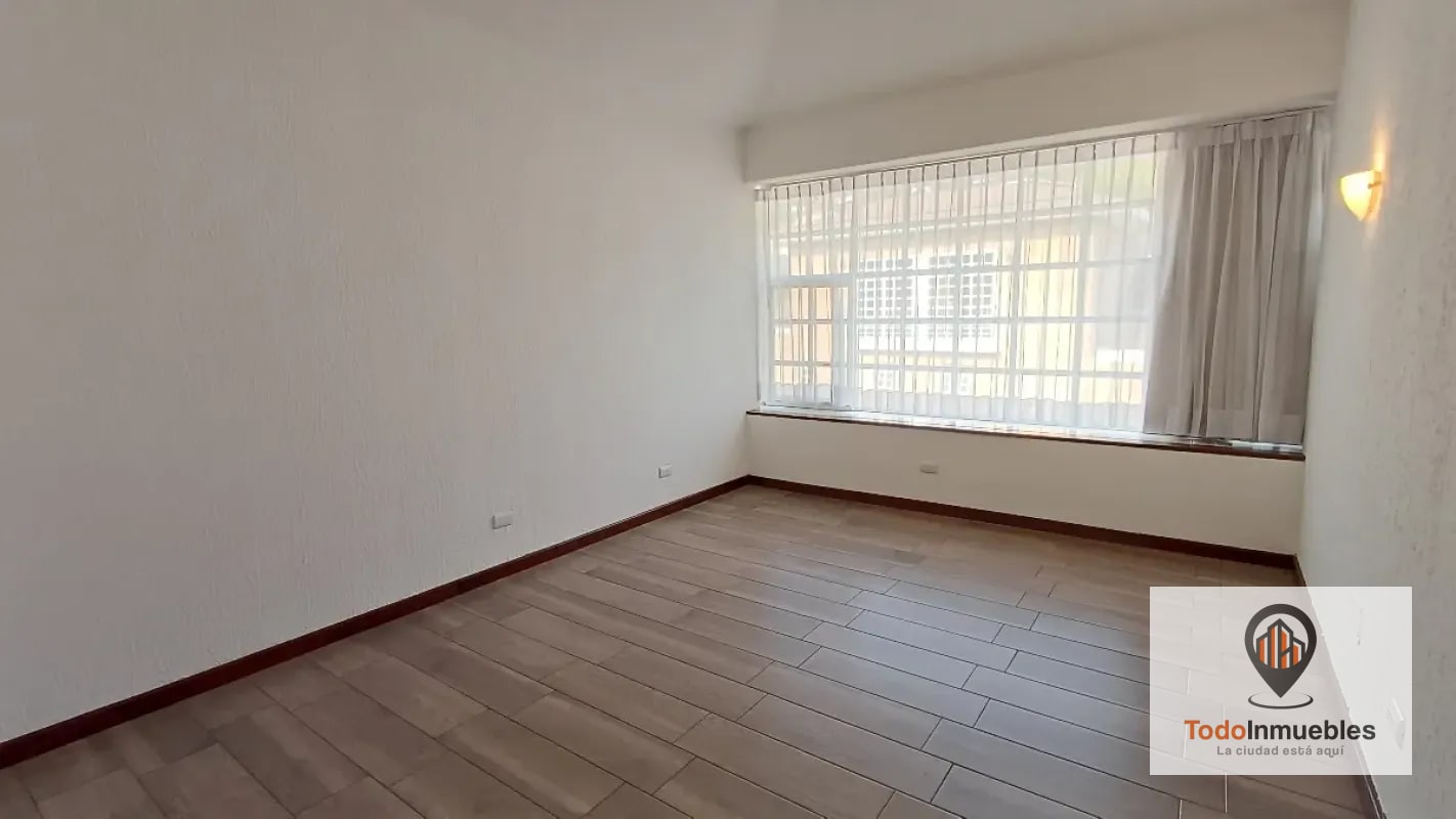 Casa Remodelada en Renta en Elgin 2 zona 13 - 10